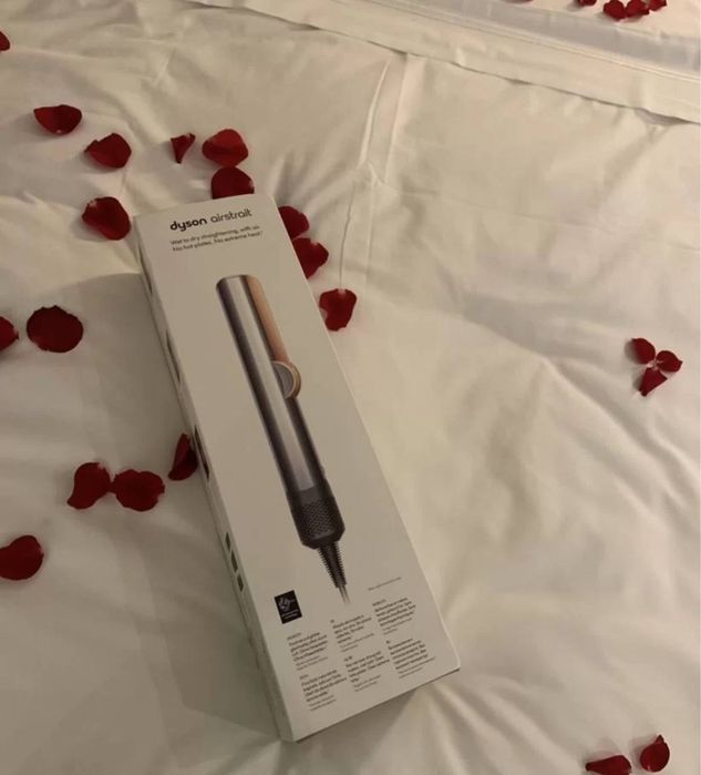 Dyson AirStrait prostownica gwarancija