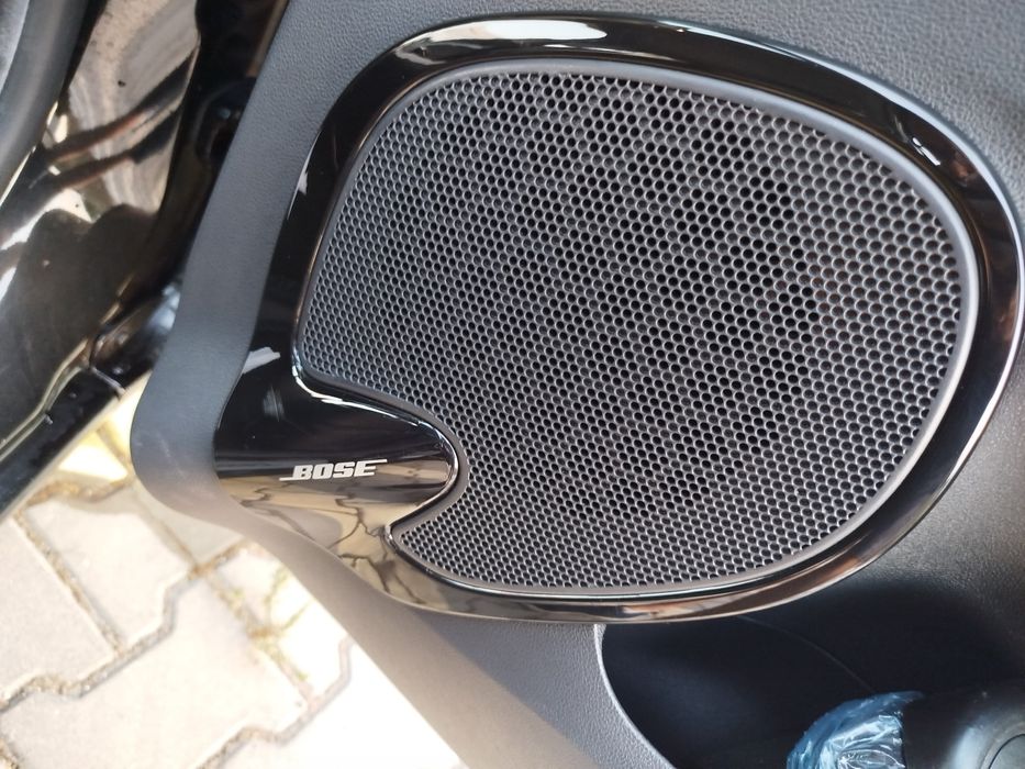 Renault Clio Sport Tourer BOSE edition - ler texto