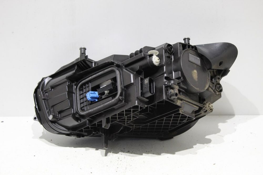 mercedes b247 w247 full led prawy multibeam