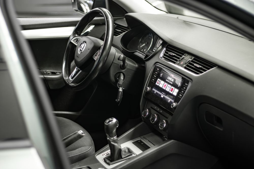 Skoda Octavia 1.6 TDI 115 CV 2019 ( Caixa DSG ) foto 4