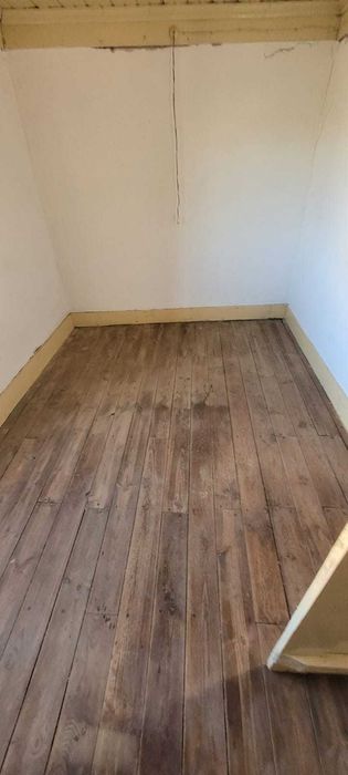 Moradia em pedra à renovar