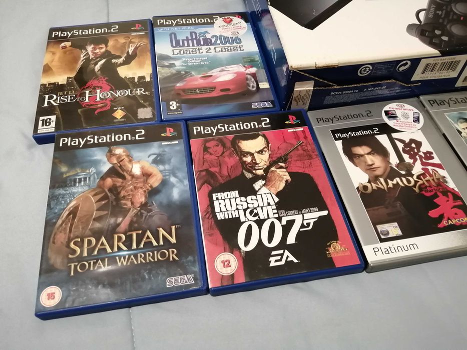 Playstation 2 com jogos incluídos