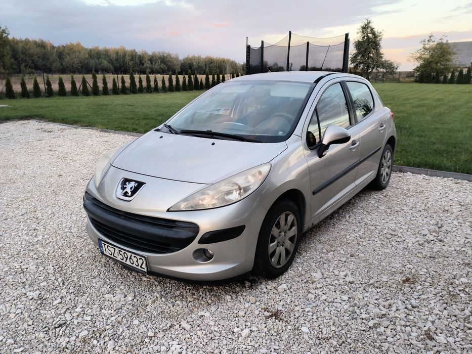 Peugeot 207