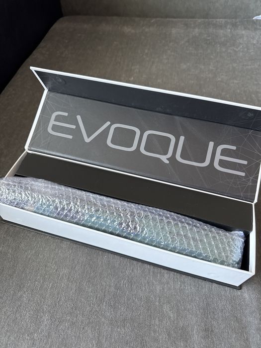 Evoque  профессиональный утюжек