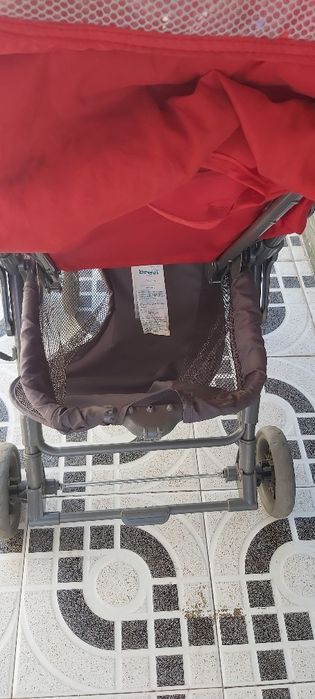 Carrinho de bebé64861814364930127