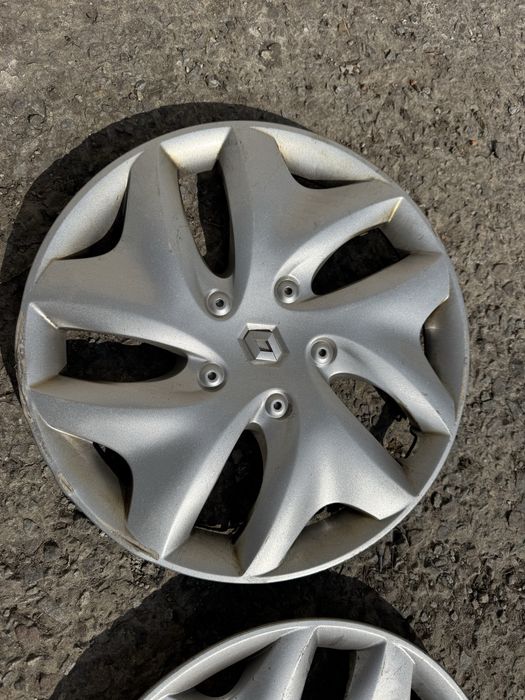 Продам оригінальні Ковпаки Renault R 15