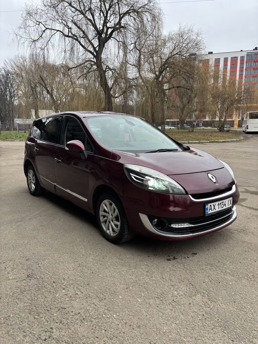 Renault Grand Scenik
