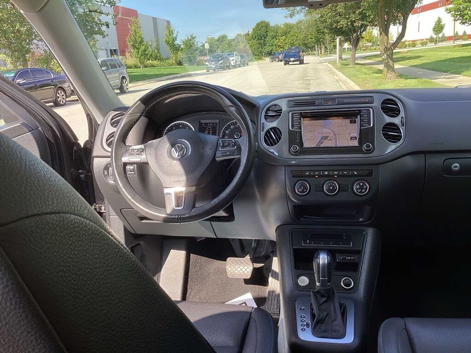 Volkswagen Tiguan      2016