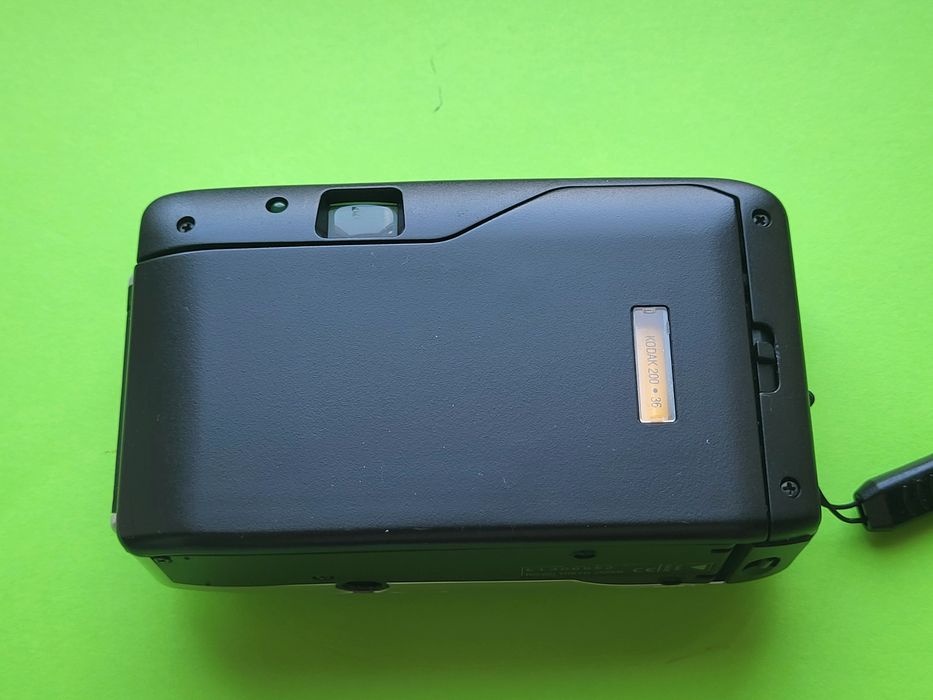 Плівкова фотокамера RICOH YF-11s, робоча!