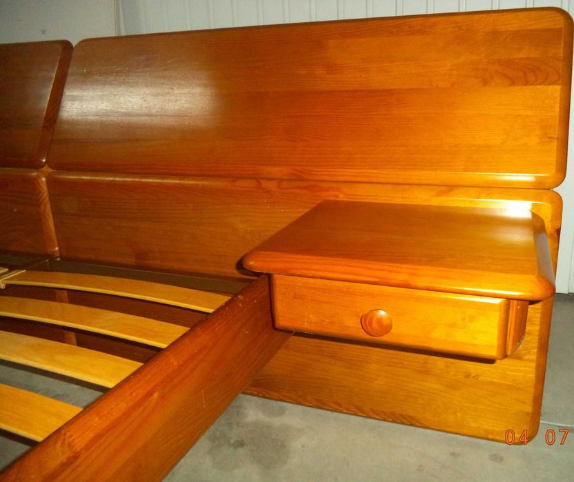 Cama casal CERNE, excelente estado, negociável