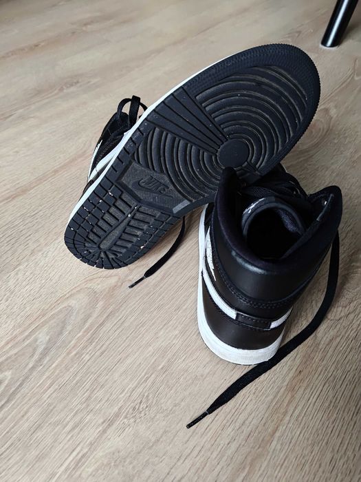 Buty sportowe Air Jordan damskie r. 39 NIKE