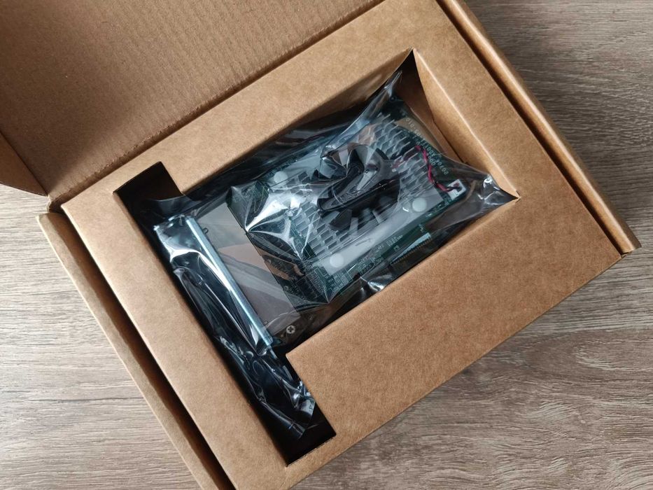 Karta sieciowa NAS PCIe QNAP QXG-2G4T-I225 4x 2.5GbE