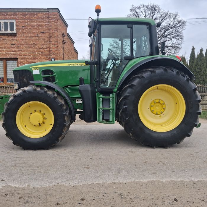 Ciągnik John Deere 6930 transport gratis