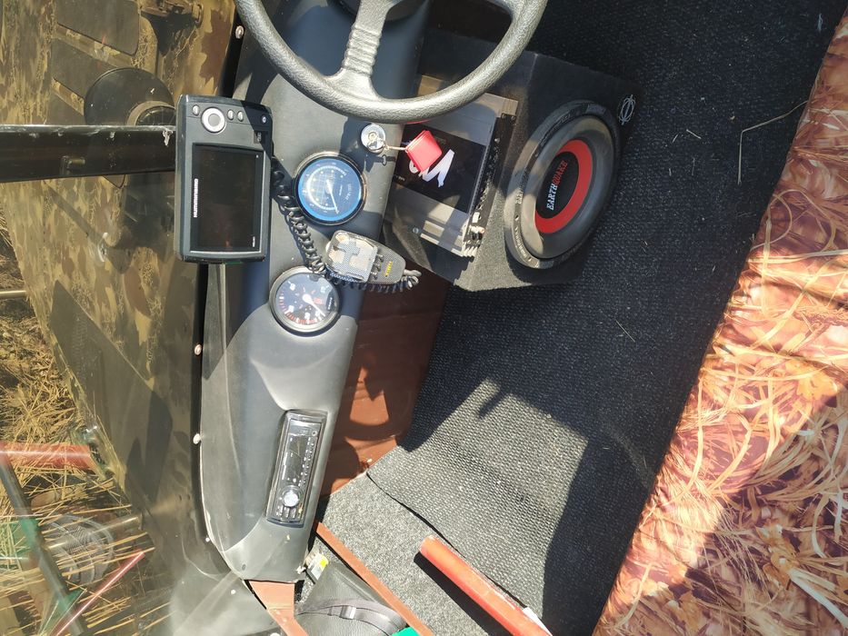 Продам лодку прогресс-2м мотор Suzuki 30л.с. 4-такта, Трим.