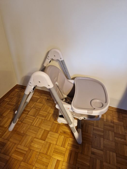 Fotelik do karmienia Smiki