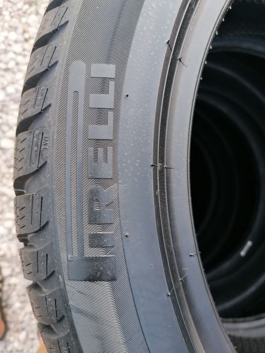 245/45/18 Pirelli 2025 rok zimowe