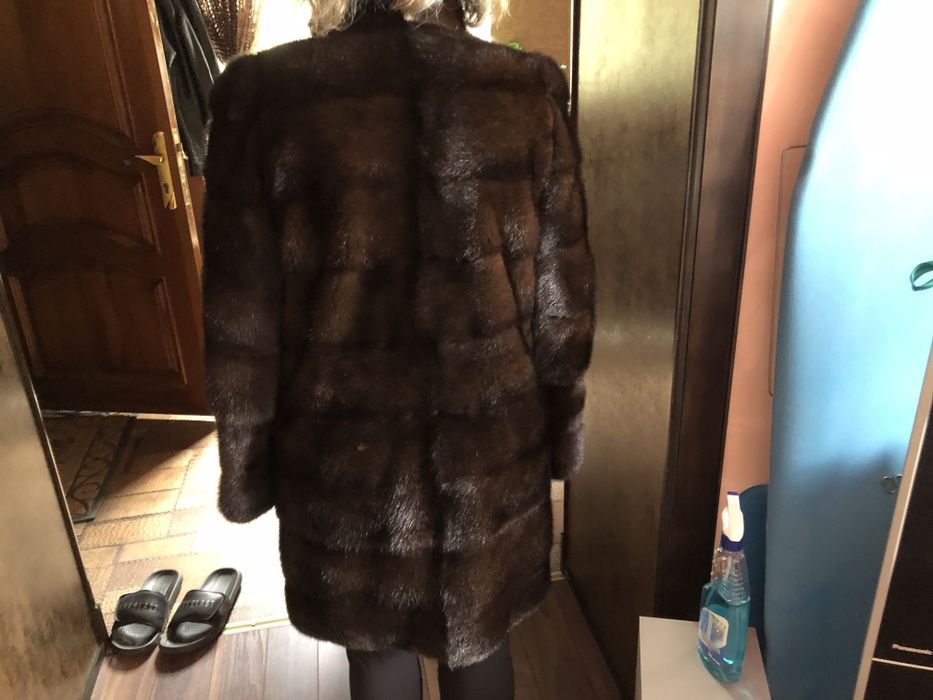 Продам норковую шубу