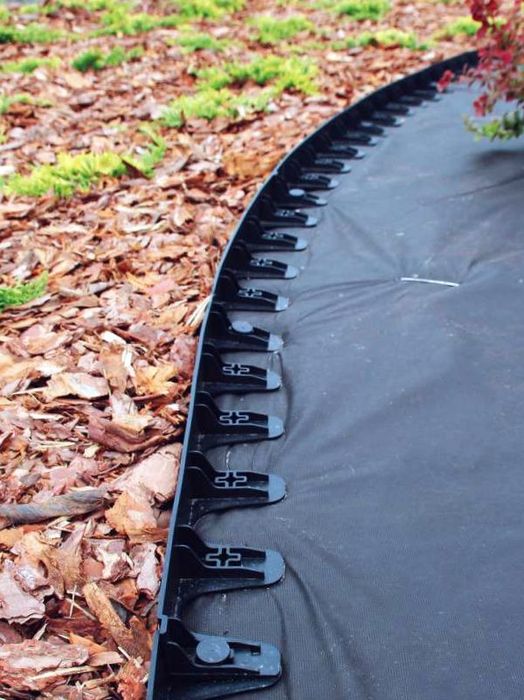 Пластиковий садовий бордюр.Бордюрна стрічка з кілочками. Екобордюр