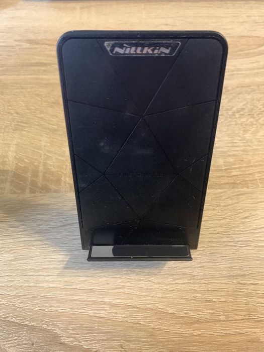 Бездротова зарядка Nillkin MC018 для iPhone