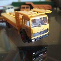 IVECO autolaweta PEKAES w skali 1:87
