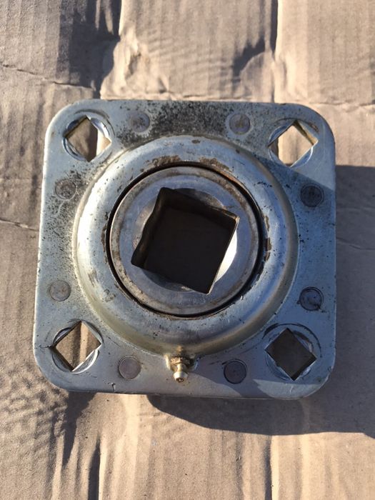 Підшипник FD209/ ST491A Case Корпус з підшипником в зборі