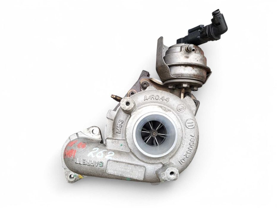 Турбина Citroen Berlingo C5 Peugeot Partner 208 308 508 5008 1.6 HDi