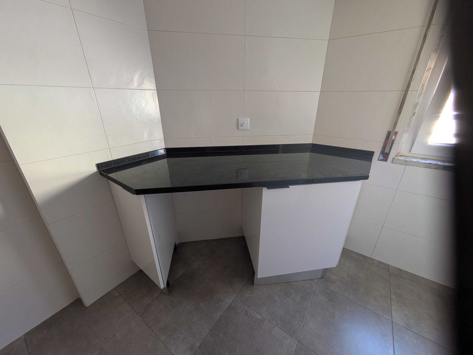 Moveis de cozinha completos em "bom estado"