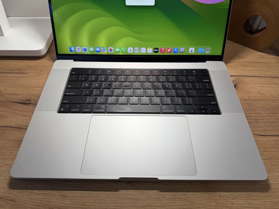 MacBook Pro 16 M1 MAX 64GB RAM 1TB SSD 88%