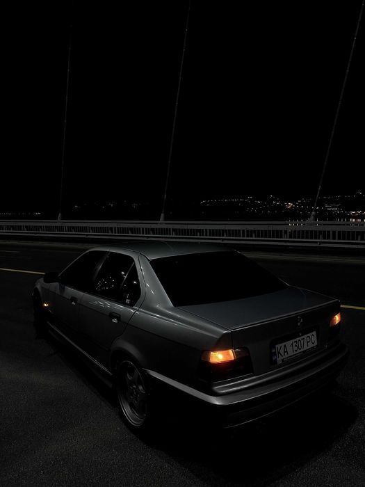 Bmw e36 323i (192hp) 1996