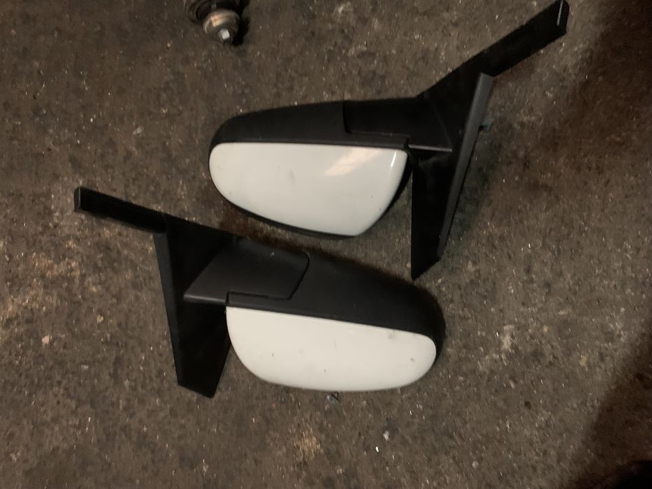 Espelho retrovisor lado condutor Mitsubishi Colt VI