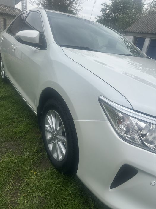 Продаи Toyota Camry