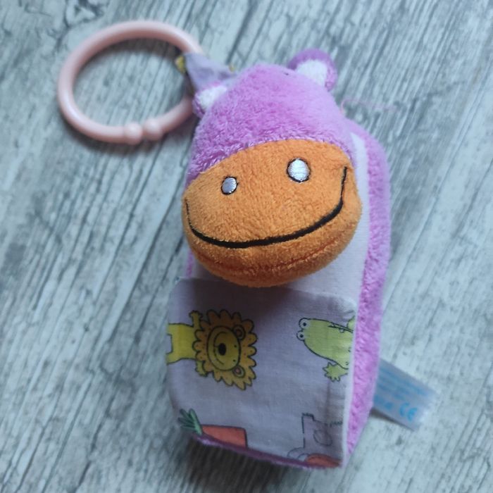 Pluszowy telefon