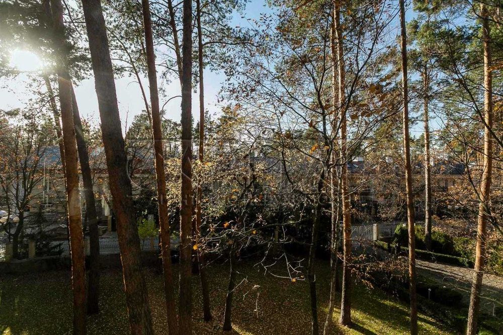 Здається в оренду шикарний будинок в Козині КМ Сосновий Бір 300м2