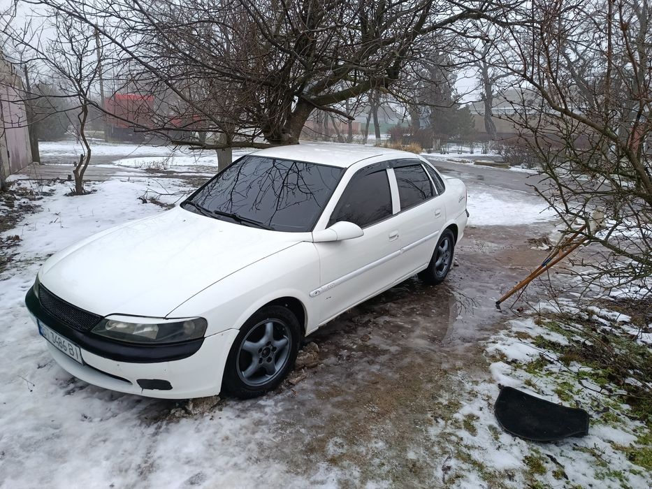 Опель вектра б 97 р 2 л бенз торг