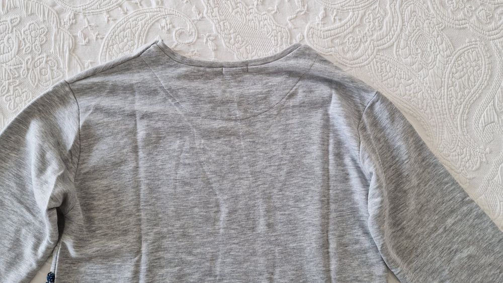 Blusa cinzenta Pull & Bear tamanho S