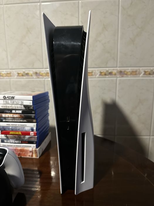 PS5 com leitor + 3 comandos (DualSense Edge) + Pulse 3D + 13 jogos