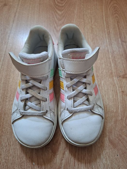 Buty Adidas dla dziewczynki