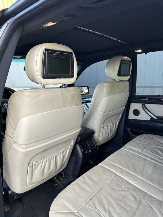 Продам BMW X5 . 2005 рік
