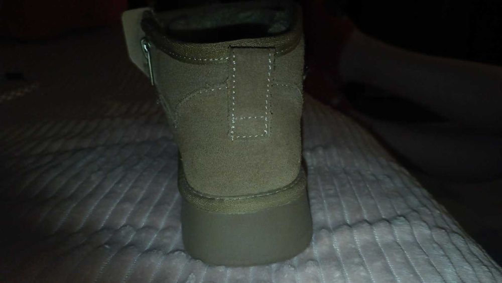 Продам угг натуральне хутро