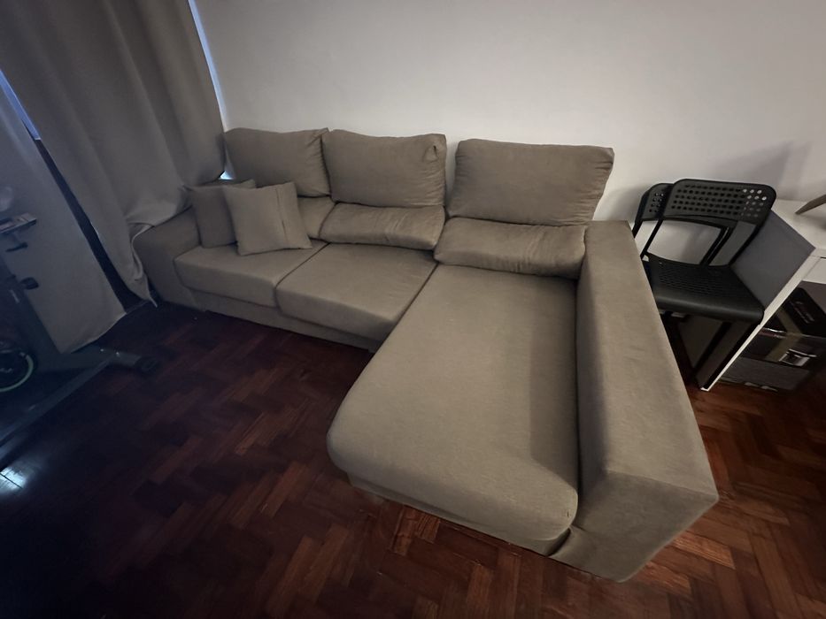 Sofa tres lugares retratil
