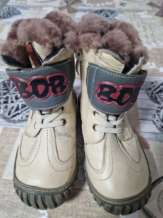 Nowe kozaki chłopiece 29