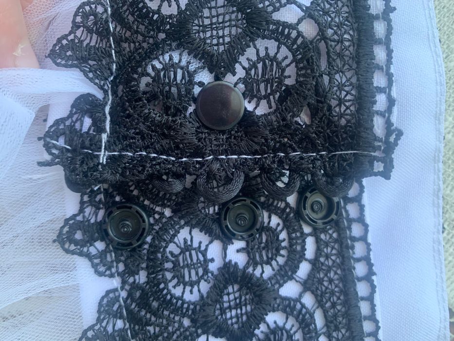 Вишите плаття довге, тканина габардин . Стан новий . Одягалося 1 раз