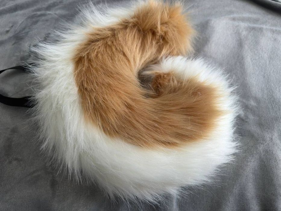 Хвіст собаки. Штучне хутро