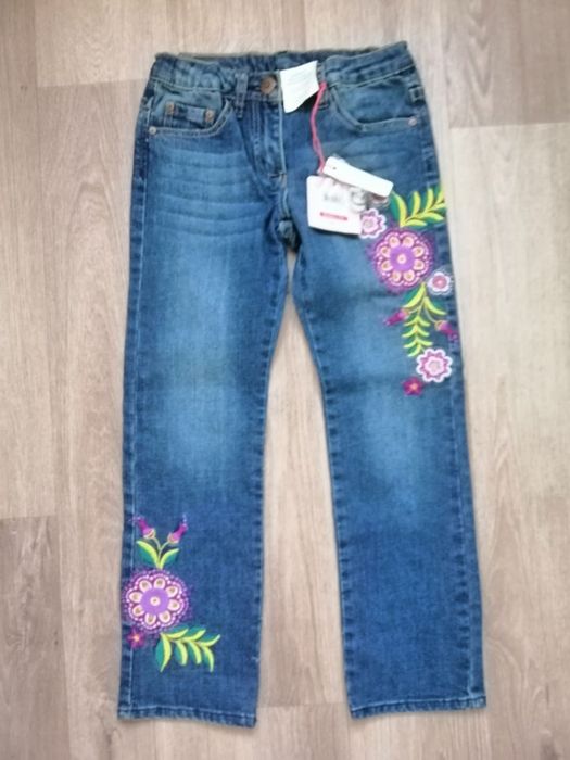 Продам новые джинсы OVS на девочку