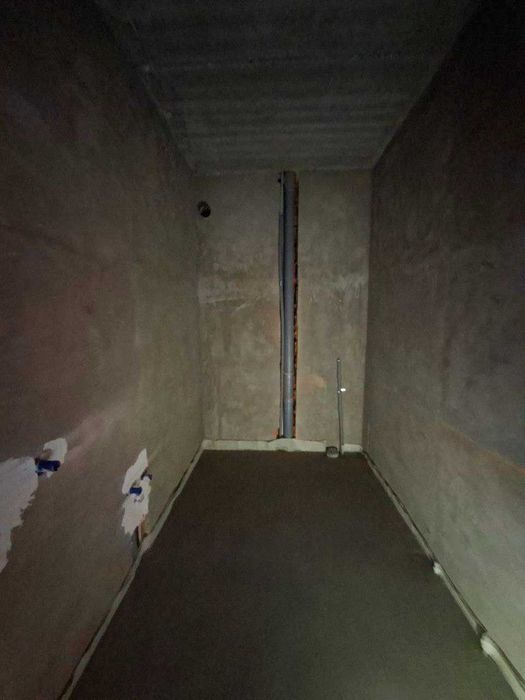 Продається новий цегляний котеджний будинок в м. Тячів