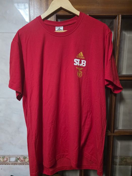 Camisola da loja do benfica 33 bonita