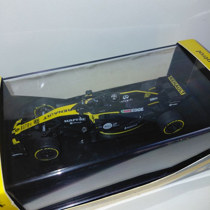 Miniatura telecomandada Renault F1 R.S.18 #27