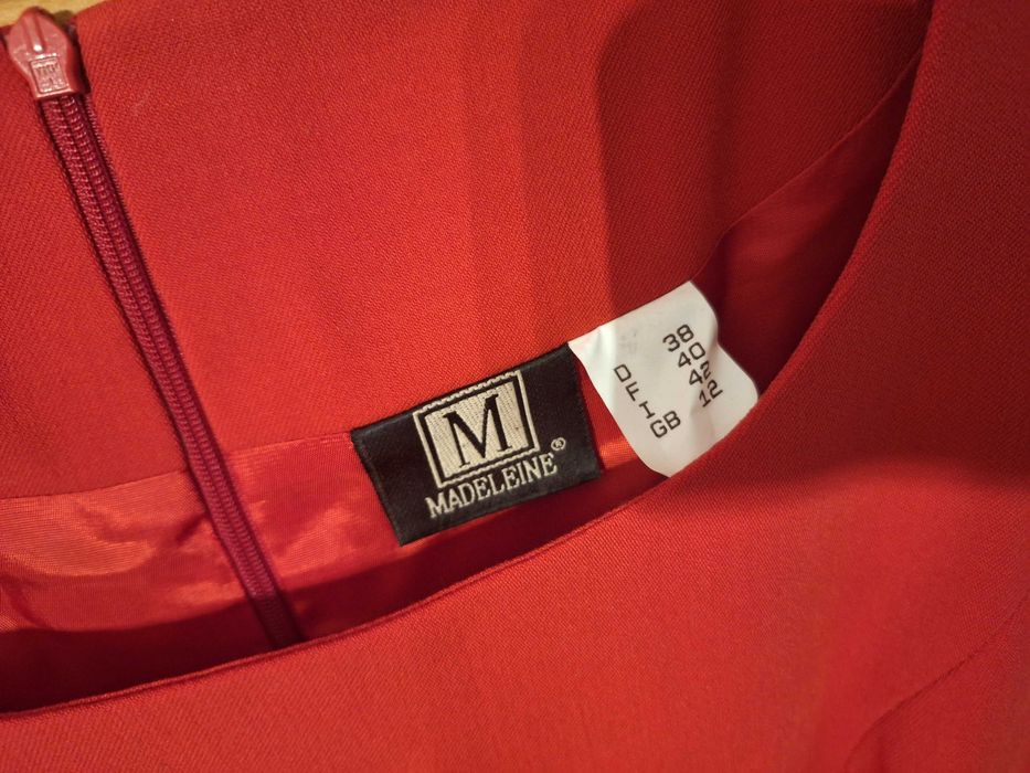 MADELEINE elegancka sukienka czerwona roz 38