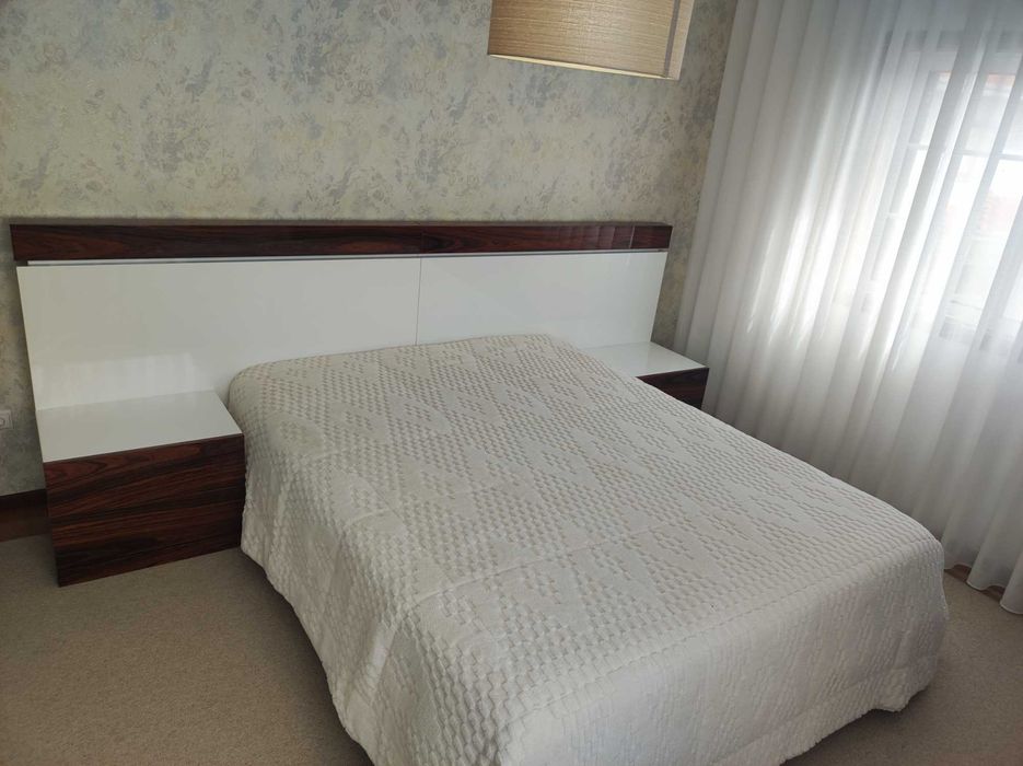 Quarto casal novo