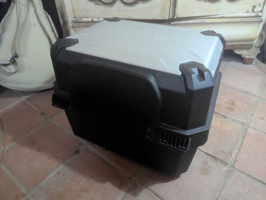 Genuine Honda NX500 – 38L Top Box and support